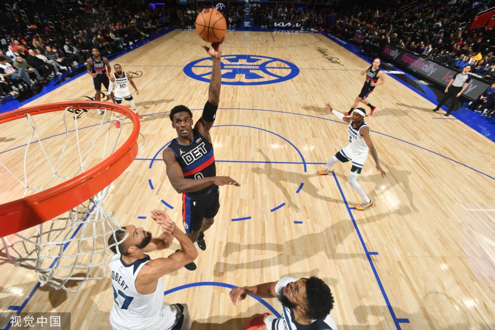 费数十年的 费数十年的