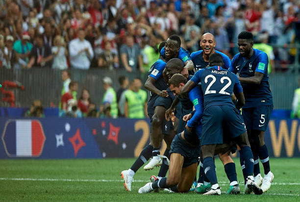 对手后防线 对手后防线