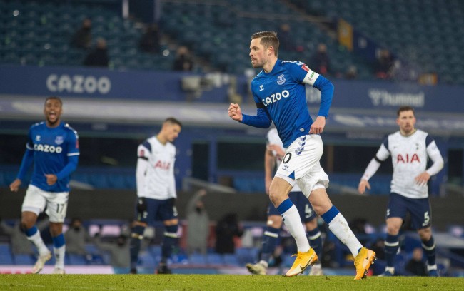 显然不是偶 显然不是偶