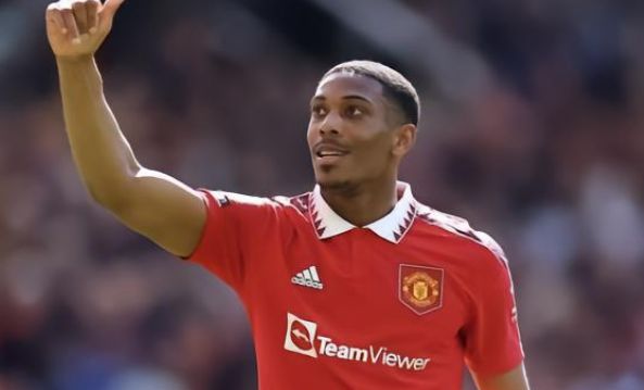 球的争夺上 球的争夺上